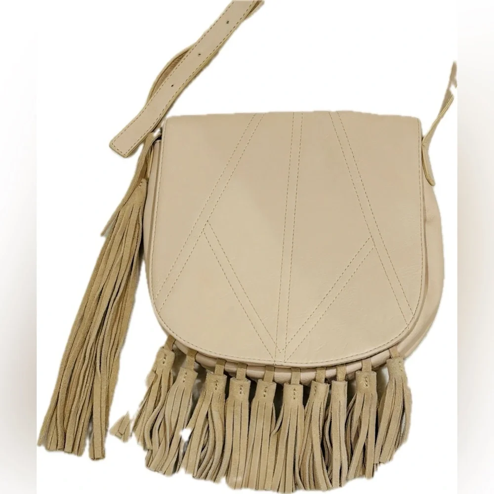 Elegant Mossimo Fringe Shoulder Bag